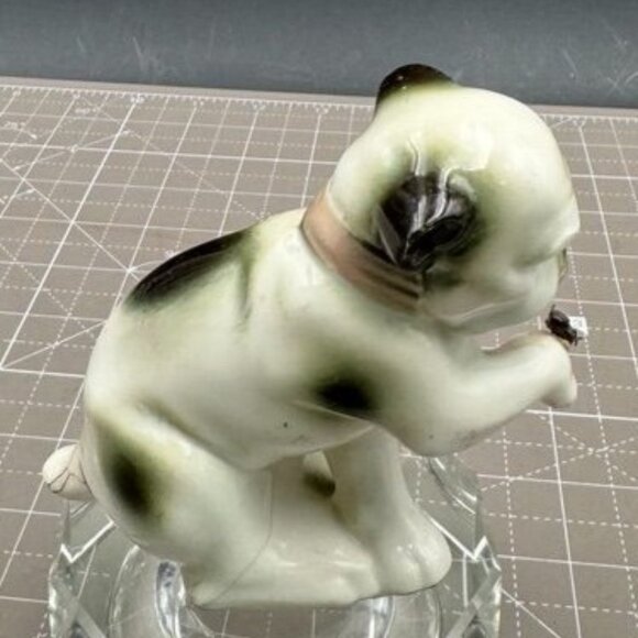 Antique Porcelain Dog Figurine With Fly on Paw READ - Picture 3 of 6
